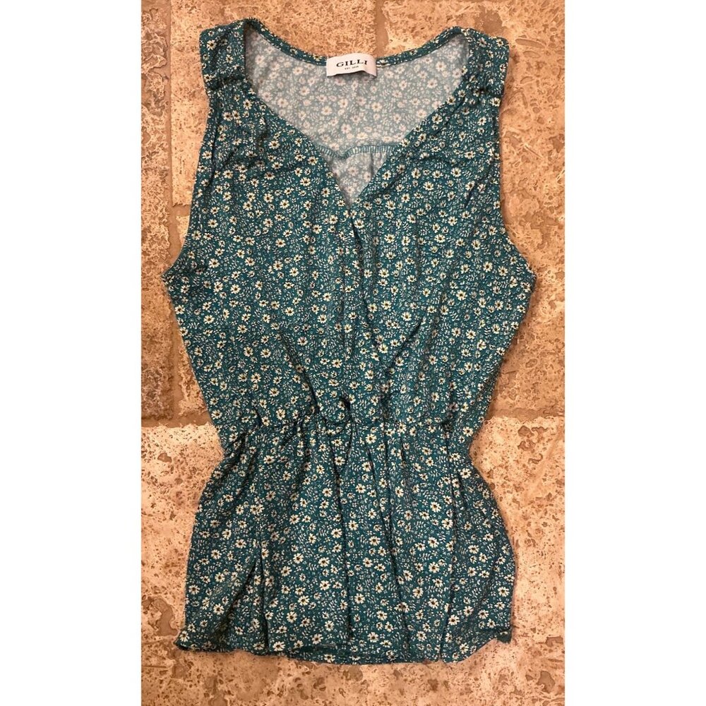 Gilli Sleeveless Floral Blue Peplum Blouse Womens Size M Polyester
